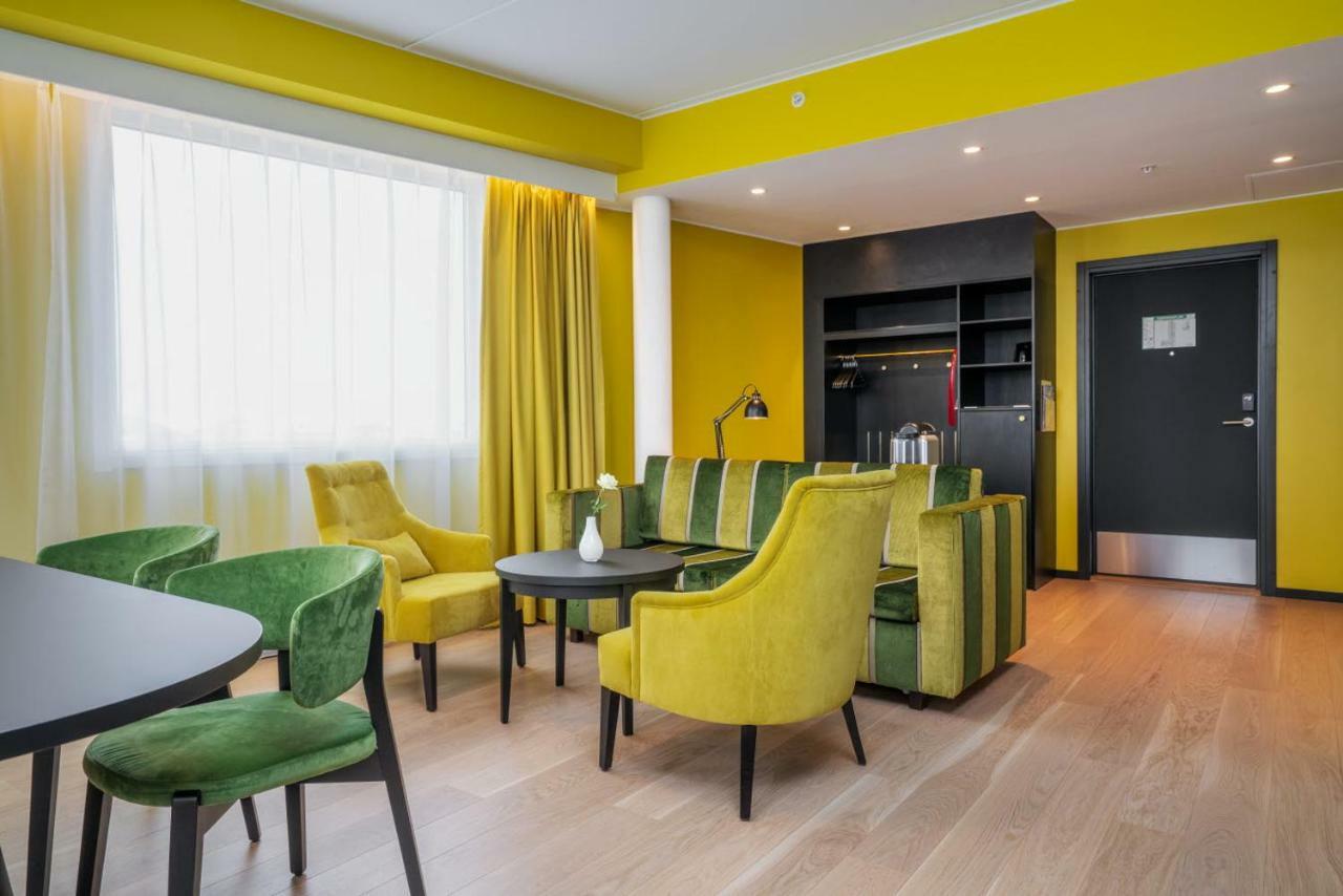 Thon Hotel Kirkenes Bagian luar foto