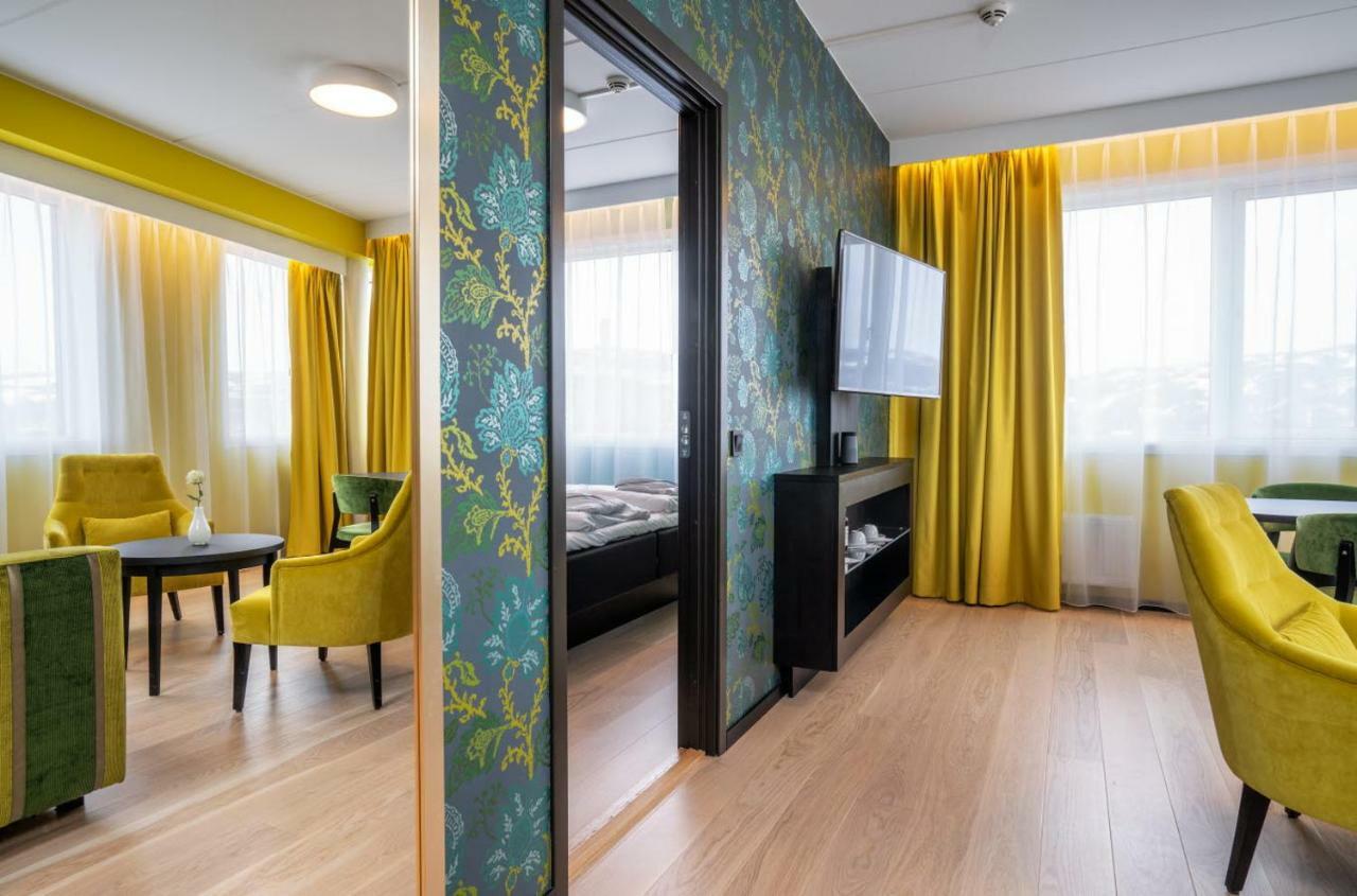 Thon Hotel Kirkenes Bagian luar foto